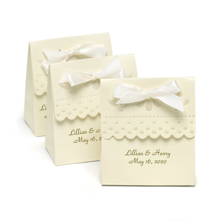 Personalized Scalloped Wedding Favor Boxes (Pack of 25)